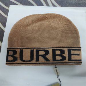 Burberry knit hat